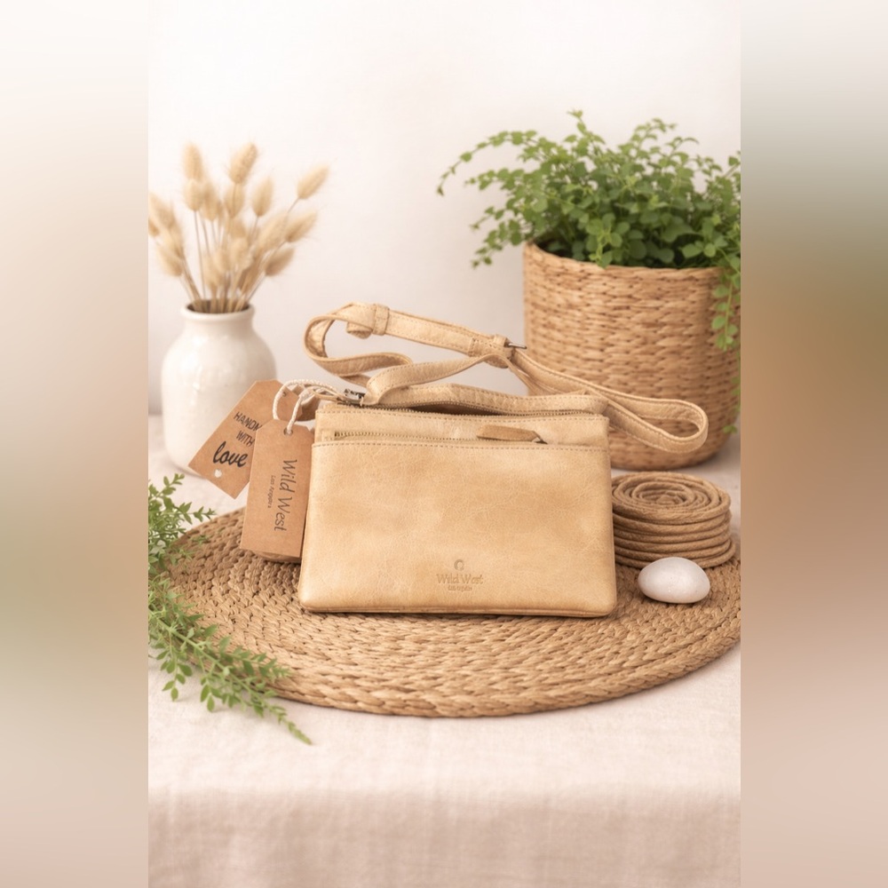 Wild West Los Angeles Ana Crossbody Bag